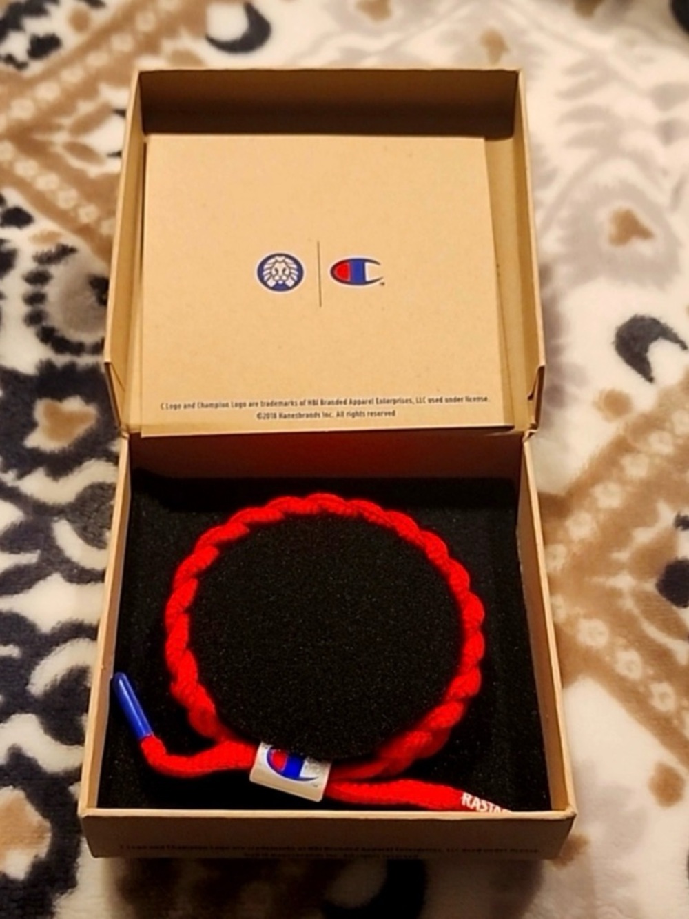 RASTACLAT BRACLET OS UNISEX CHAMPION CEMENT BOXED SHOELACE ADJUSTABLE RED NIB - Picture 3 of 4